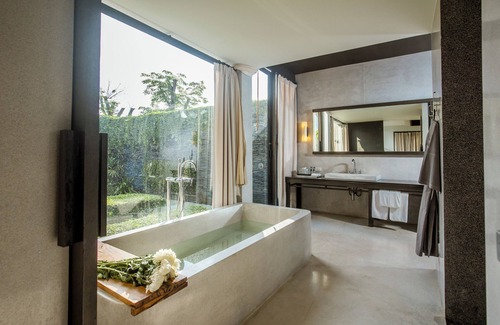 Hua Thanon Resort | Tolani Resort Koh Samui