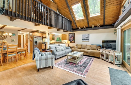 Tolland Cabin | Tolland Cabin w/Private Hot Tub & Grill!