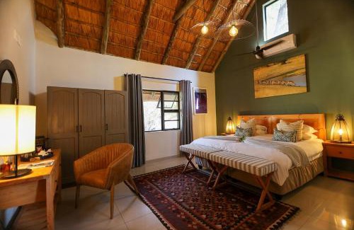 Hoedspruit Cabin | Tomo Safari Lodge