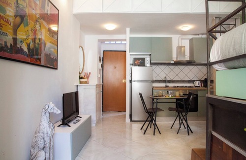 Pigneto Apartment | Ton Ton by Ghor - Studio Apartment, Sleeps 2