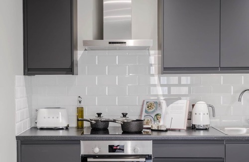 Tooting Apartment | Tooting | The Bec (2 Bed)