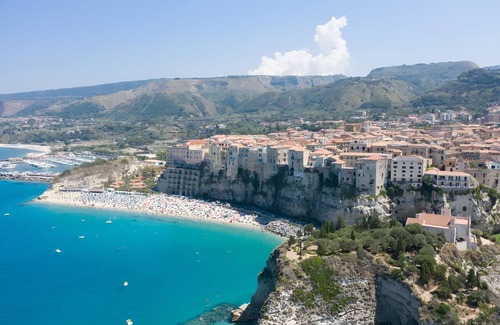 Sant'Eufemia Lamezia House | Top bedroom GOLFO-Lincelle,2/3 single beds-Airport/Central Station, Lamezia Terme