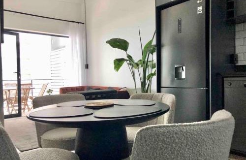 West Beach Apartment | Top floor apartment by the beach