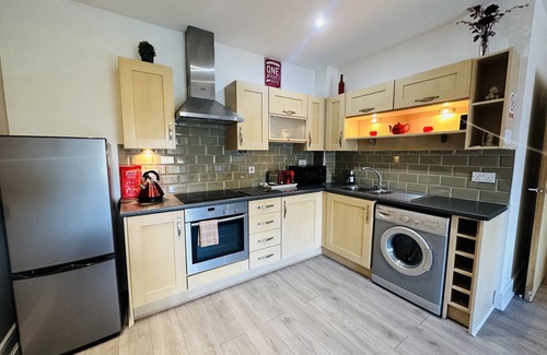 Derby Apartment | Top Floor Deluxe - With City Views