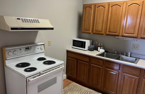 Bath Apartment | Top floor loft apartment in downtown Bath