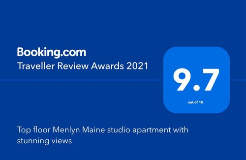 Menlyn Apartment | Top Floor Menlyn Maine studio apartment with Stunning Views & No Load Shedding