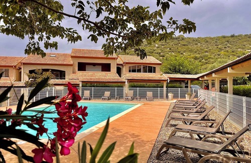 Oletta Apartment | Top-of-the-range air-conditioned apartment for 4/6 people with secure swimming pool