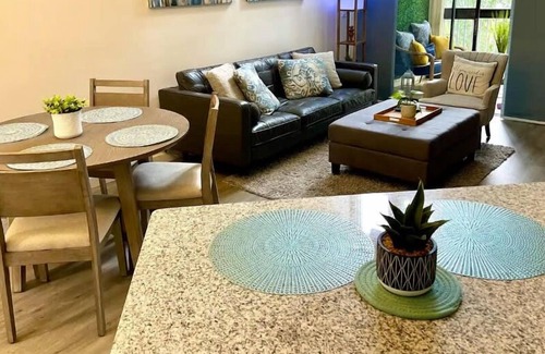 Ventura Apartment | Top Orlando Getaway! Golf Resort, Pool, Plus Much More