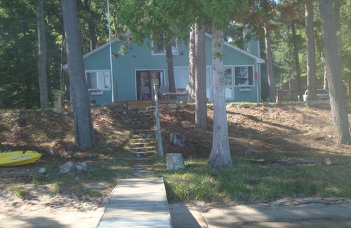 Rapid City Cottage | TORCH LAKE WATERFRONT HOME AVAILABLE AUG 17-24 AND AUG 24-31, 2024!