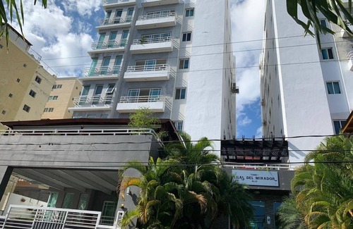 Santo Domingo Apartment | Torre Lilas del mirador