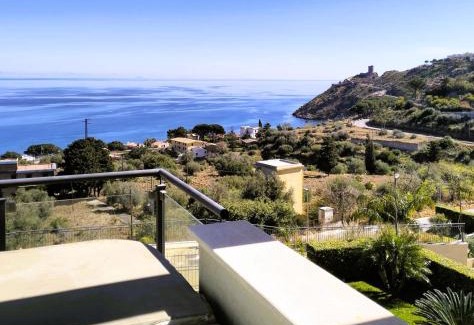 Torre Colonna-sperone Villa | TorreNormanna Prestige House near Cefalù