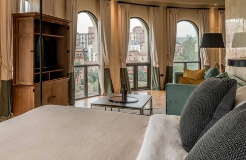 Pong Ta Long Hotel | Toscana Piazza - Adults Only