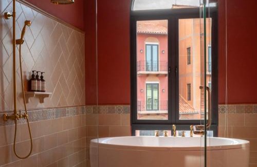 Pong Ta Long Hotel | Toscana Valley Hotel Portofino