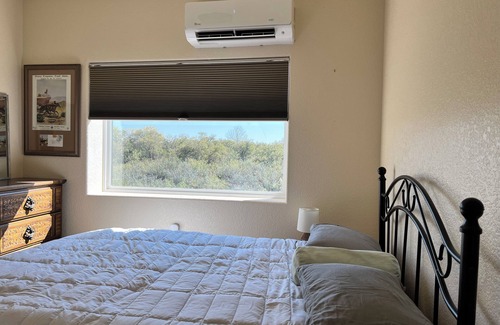 Whites City Other | Total Comfort in a Desert Oasis