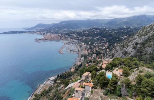 Ventimiglia Apartment | Total sea View Grimaldi