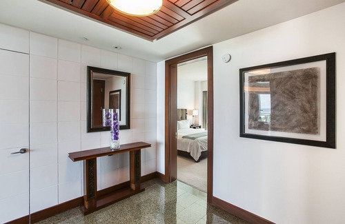 Bal Harbour Hotel | TOTALLY UPGRADED 5 * Privately Managed Suite at the Ritz Carlton