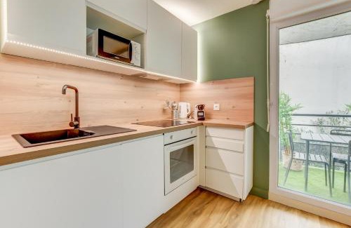 Arnaud Bernard Apartment | Toulouzen - St-Sernin - Capitole - 2-BDR 60m2, terrace, free car park - T3 60m2, terrasse, parking privé gratuit