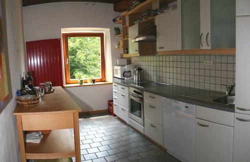 Presseggen Apartment | Tour of the Pfeiferhaus https:/cdn10.3dswissmedia.com/360/hauspfeifer/