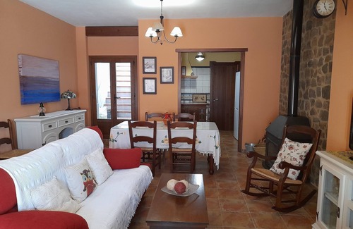 La Nava Cottage | Tourist Housing Las Tinajas Grande "maximum 7 people (full rental)