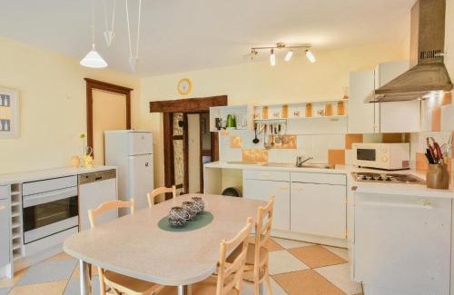 Degagnac House | Tournesol