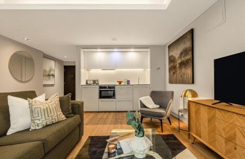 Bridge Apartment | Tower of London I Your Apartment