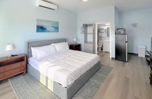 Marsh Harbour Hotel | Town Center Plaza & Suites Abaco