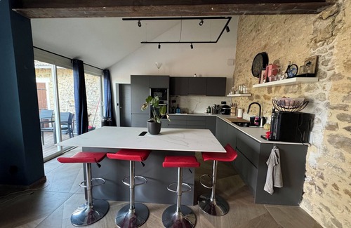 Cesson House | Town house with garden