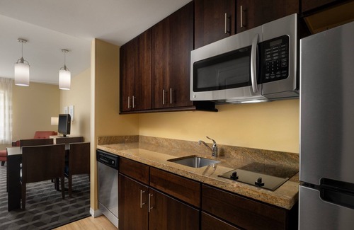 Bryant Pattengill West Hotel | TownePlace Suites by Marriott Ann Arbor