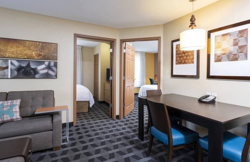 Baytown Hotel | TownePlace Suites by Marriott Houston Baytown