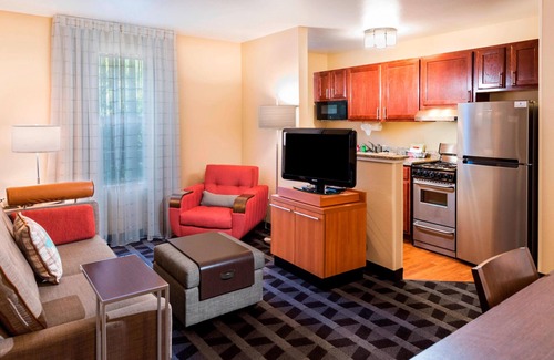 Town Center Hotel | Towneplace Suites By Marriott Kennesaw