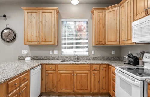 Vineyard House | Townhome- 5 Minutes to UVU
