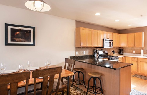 Basalt House | Townhome w/Lake & MTN Views Near Basalt & Whole Foods, 18 Mi. to Ski in Aspen!
