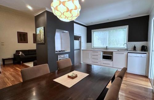 Broken Hill Villa | Townhouse 3