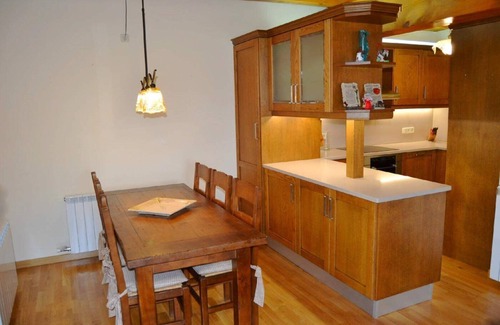 Isovol House | Townhouse 3 rooms Pool, Fireplace, Cadí Views, 8 Pax