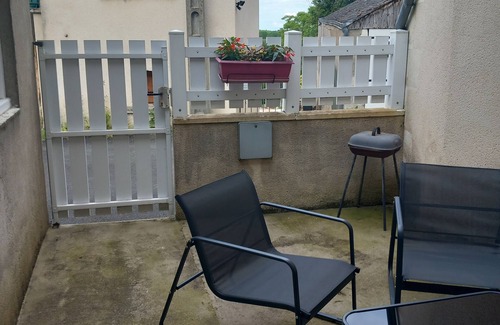 Chatillon-sur-Indre House | TOWNHOUSE NEAR BEAUVAL ZOO