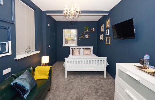 Crewe Bed & Breakfast | Townhouse PLUS @ 301 West Street Crewe