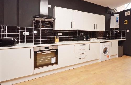 Crewe Bed & Breakfast | Townhouse PLUS @ 301 West Street Crewe