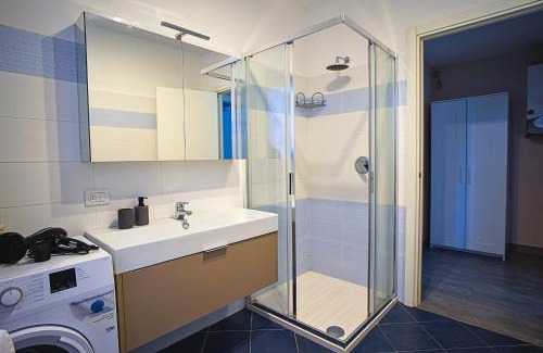 Angera Apartment | Tra la Rocca e il lago