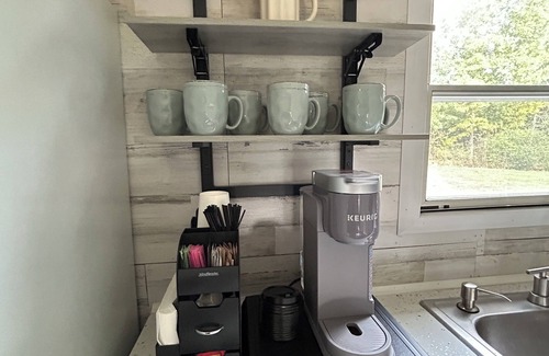 Bruno House | Trade City Lights for Starry Nights!- hike by day and stargaze by night