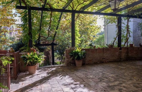 Palau-del-Vidre House | Traditional Catalan house with tennis court and swimming pool