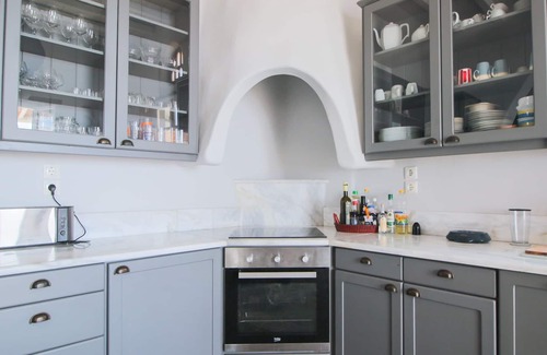 Isternia Villa | Traditional Cycladic house (180sqm) in one of the most famous and cosmopolitan villages of Ysternia