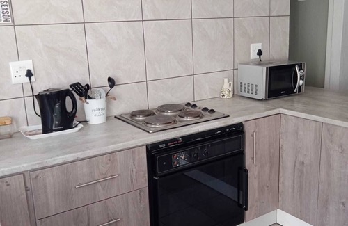 Arniston Cottage | Traditional Fisherman's Cottage