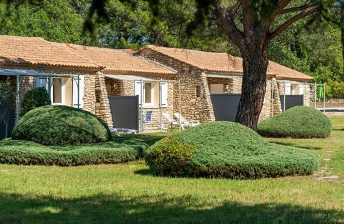 La Roque-sur-Pernes House | Traditional Stone Home in Provence