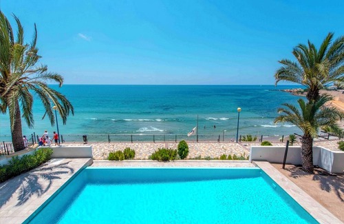 Orihuela Costa Cabin | Traditional house with nice pool near the beach