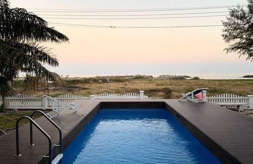 Laem Phak Bia House | Traditional Northern Thai beach house with a swimming pool