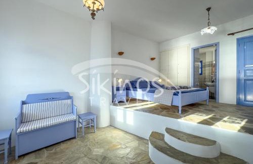 Alopronia House | Traditional Seafront Family House