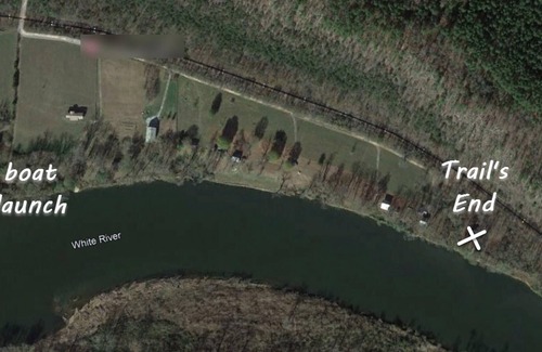 Boswell House | Trail's End River Cabin ~ remote with fiber wifi