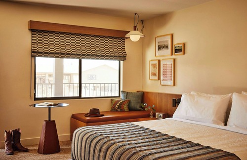 Williams Hotel | Trailborn Grand Canyon, Outdoor Collection by Marriott Bonvoy