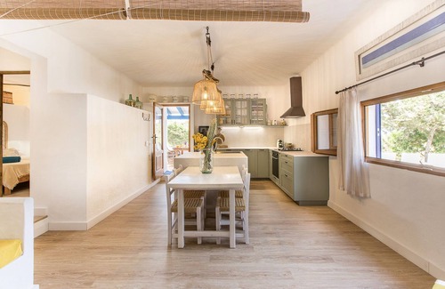 Formentera Cottage | Tramontana house 4 pax. 2 bedrooms + 2 bathrooms. Terrace with sea views.