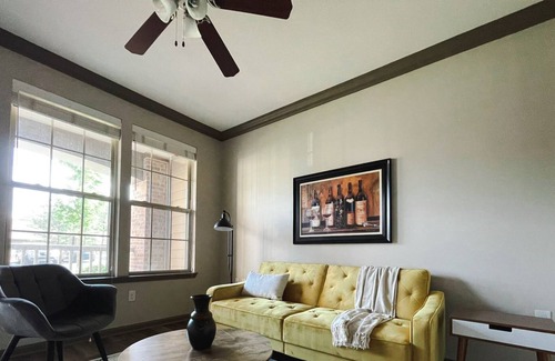 Ferndale Apartment | Tranquil 1BD/1BA w/Balcony + Gym - Little Rock